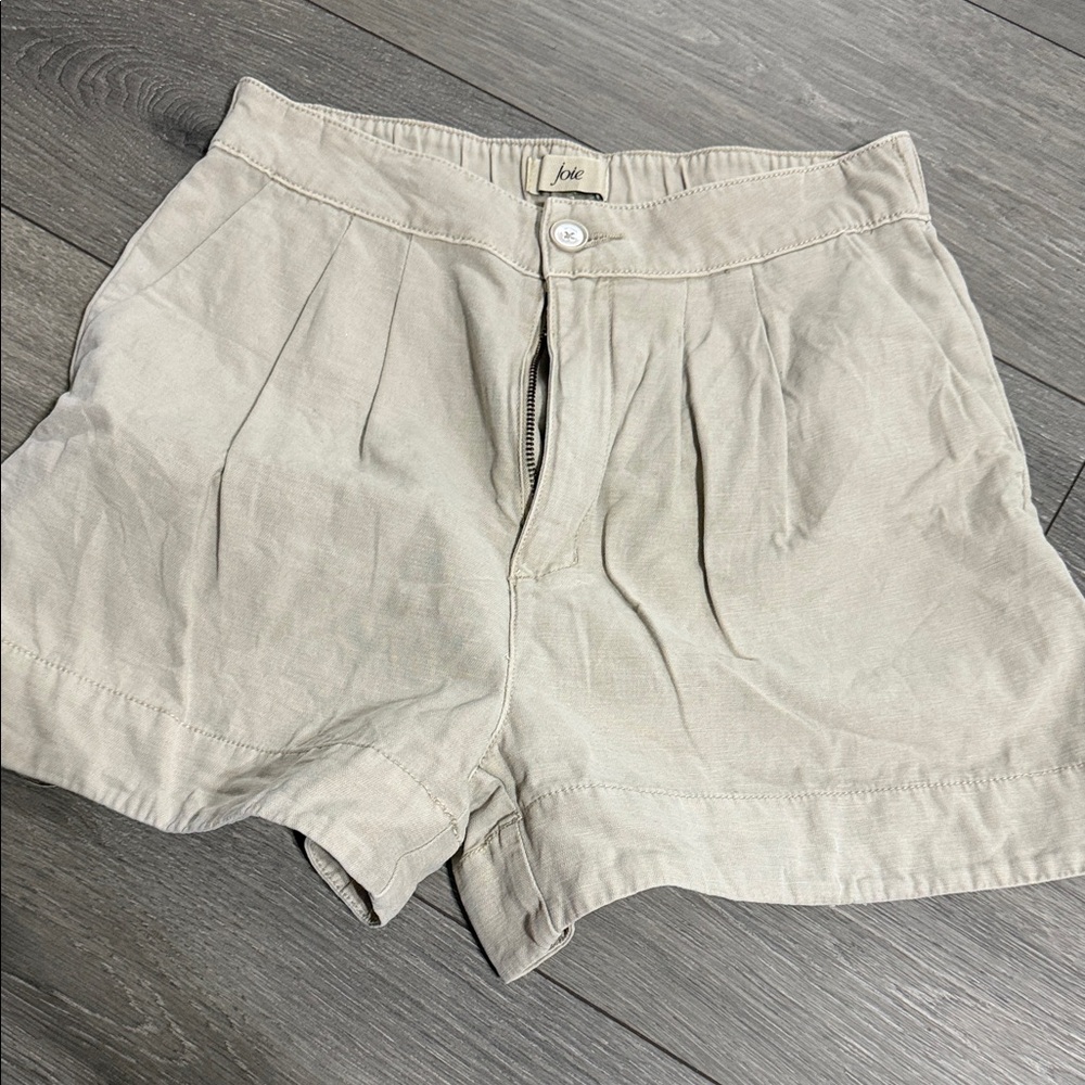 Joie Beige Pleated High-Waist Shorts